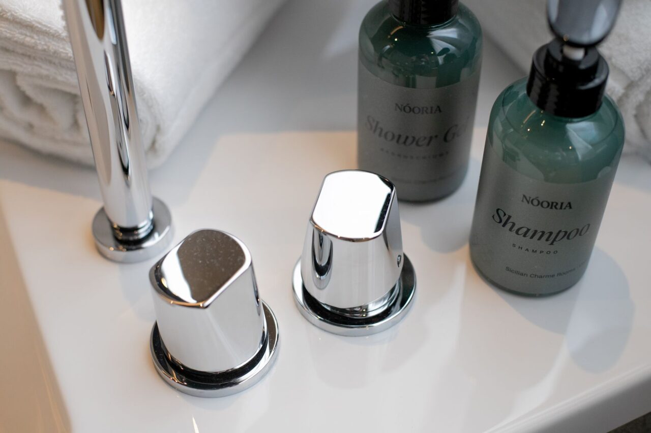 402-junior-suite_9 402-junior-suite_9